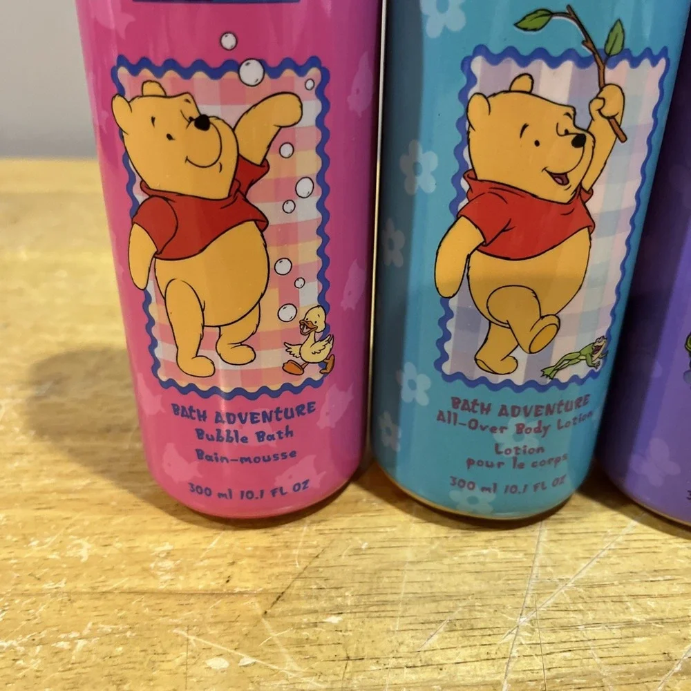 Vtg Disney Winnie the Pooh Bubble Bath Shampoo Lotion‎ 10.1 Oz 1999 Avon NOS